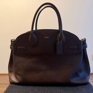 Coach Empire 40 Maple